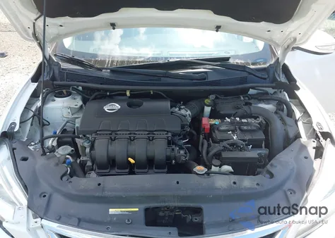 2015 Nissan Sentra Sr z USA, uszkodzony, nr VIN 3N1AB7AP6FY226855